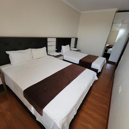 Apartments Residence Batumi Esterno foto