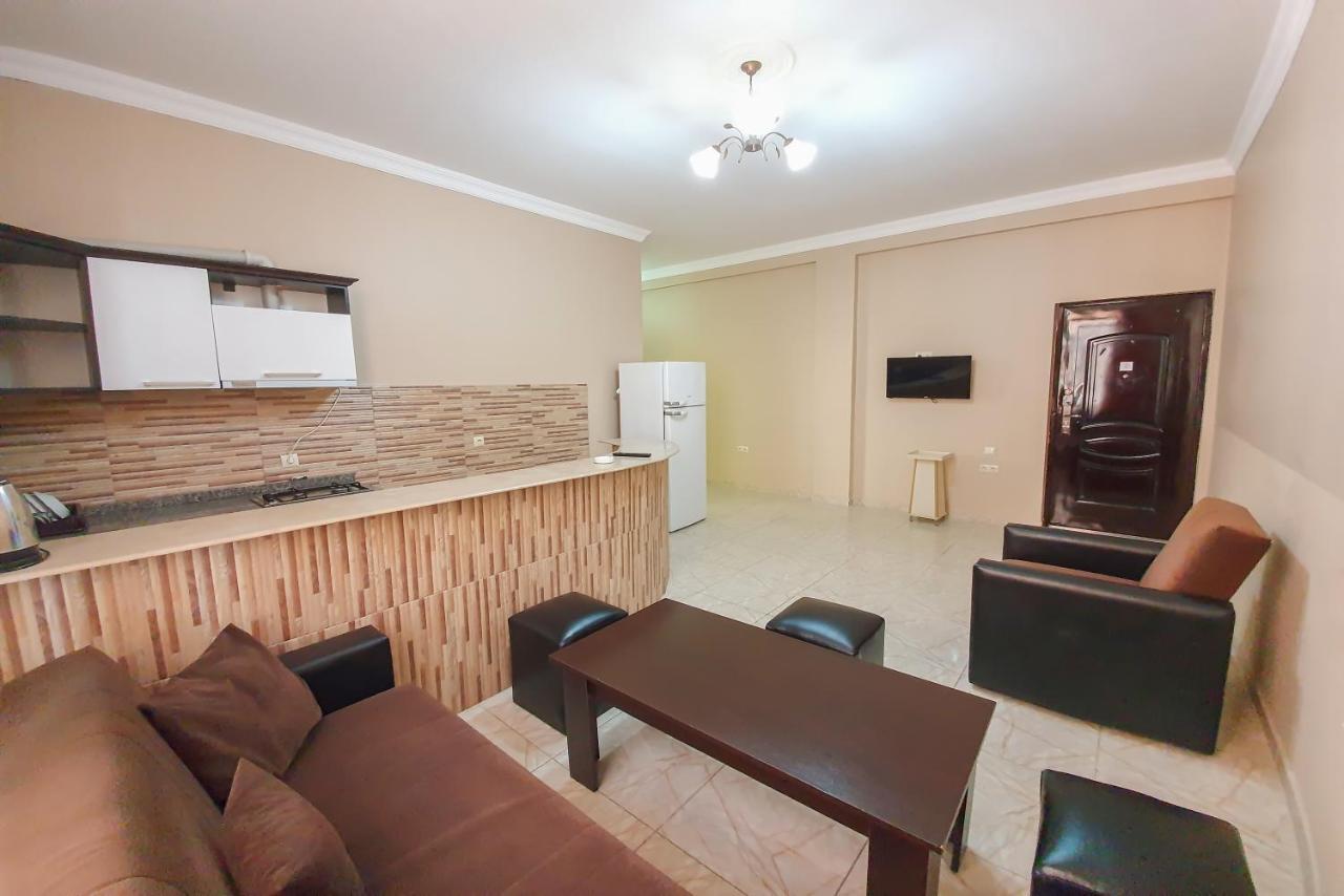 Apartments Residence Batumi Esterno foto