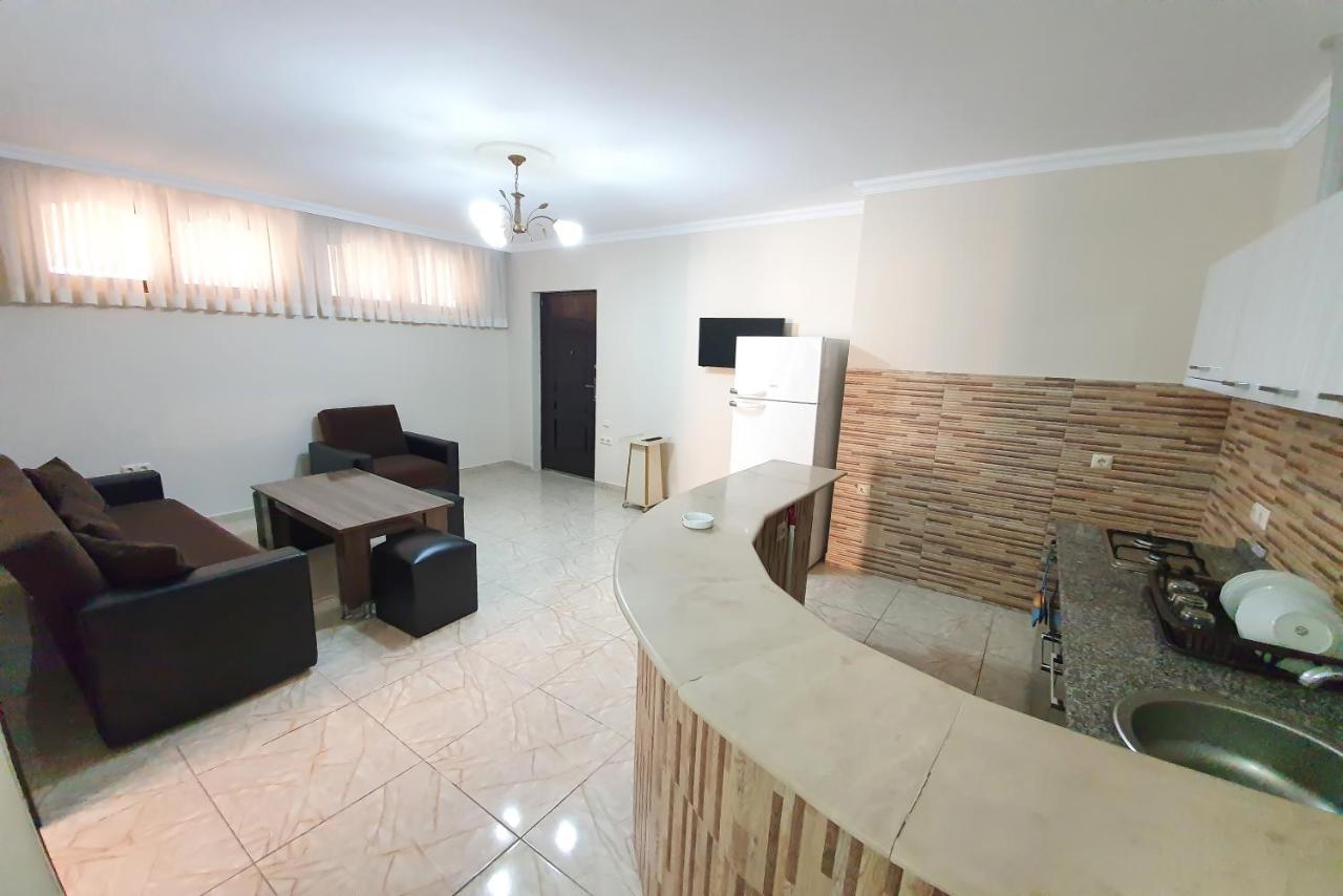 Apartments Residence Batumi Esterno foto