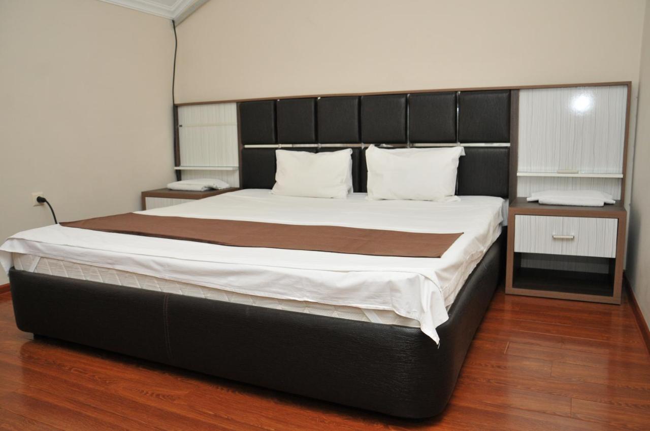 Apartments Residence Batumi Esterno foto